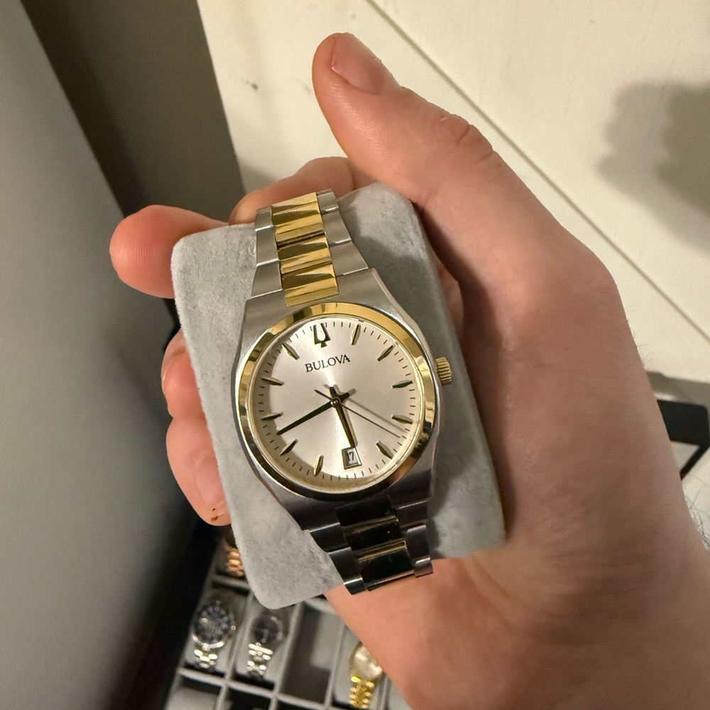 Bulova 34mm Surveyor White Dial Two Tone 98M132 - Picture 2 of 5